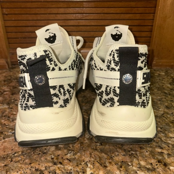 Steve Madden Black and White Patterned Sneakers - Picture 4 of 8